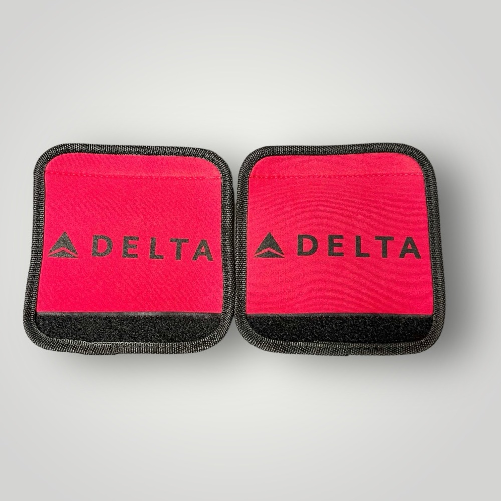 Delta Airlines Soft Cushion Luggage Handle Wrap Grip Red 5.5x5 New Set Of 2